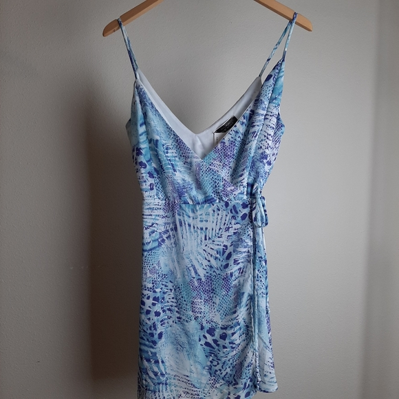 Blue blush mini dress - Picture 2 of 8